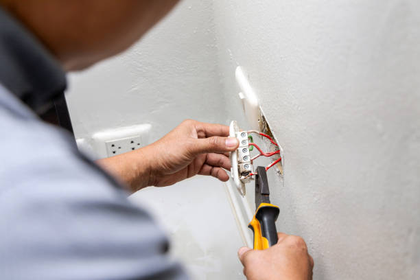 Best Commercial Electrician Services  in Huxley, IA